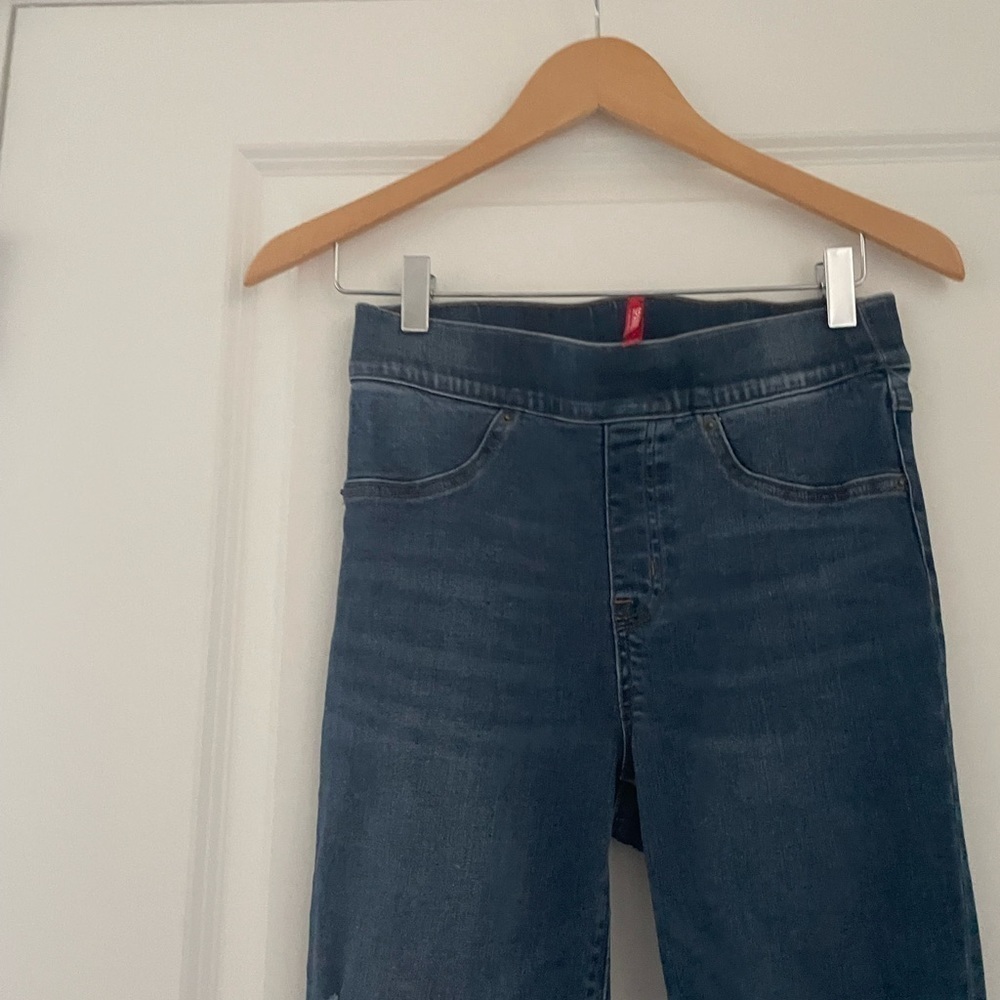 SPANX Distressed Ankle Skinny Jeans Medium Wash Tall - Picture 10 of 10